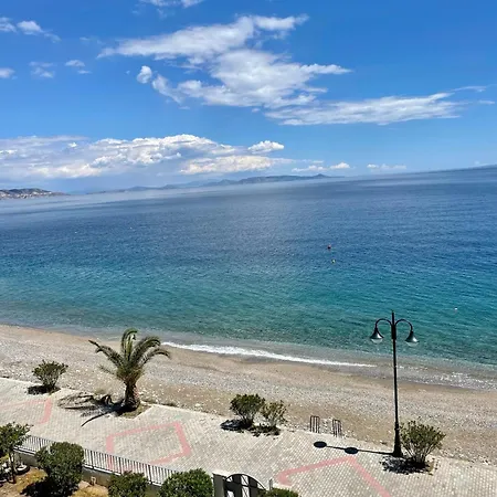 Above The Sea Agioi Theodoroi (Corinthia)